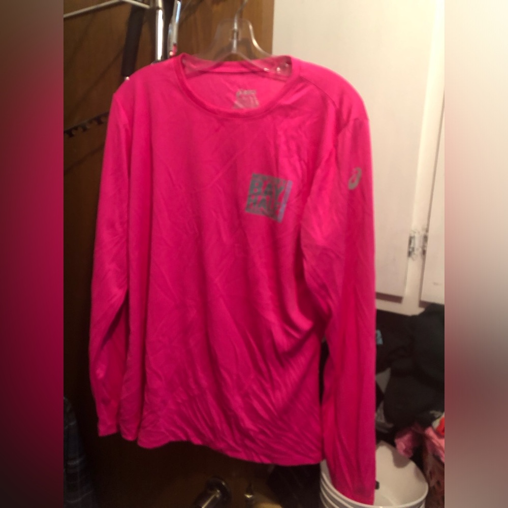 Asics Vibrant Monterey Marathon Athletic Top - 11A $15 or $12 w/offer